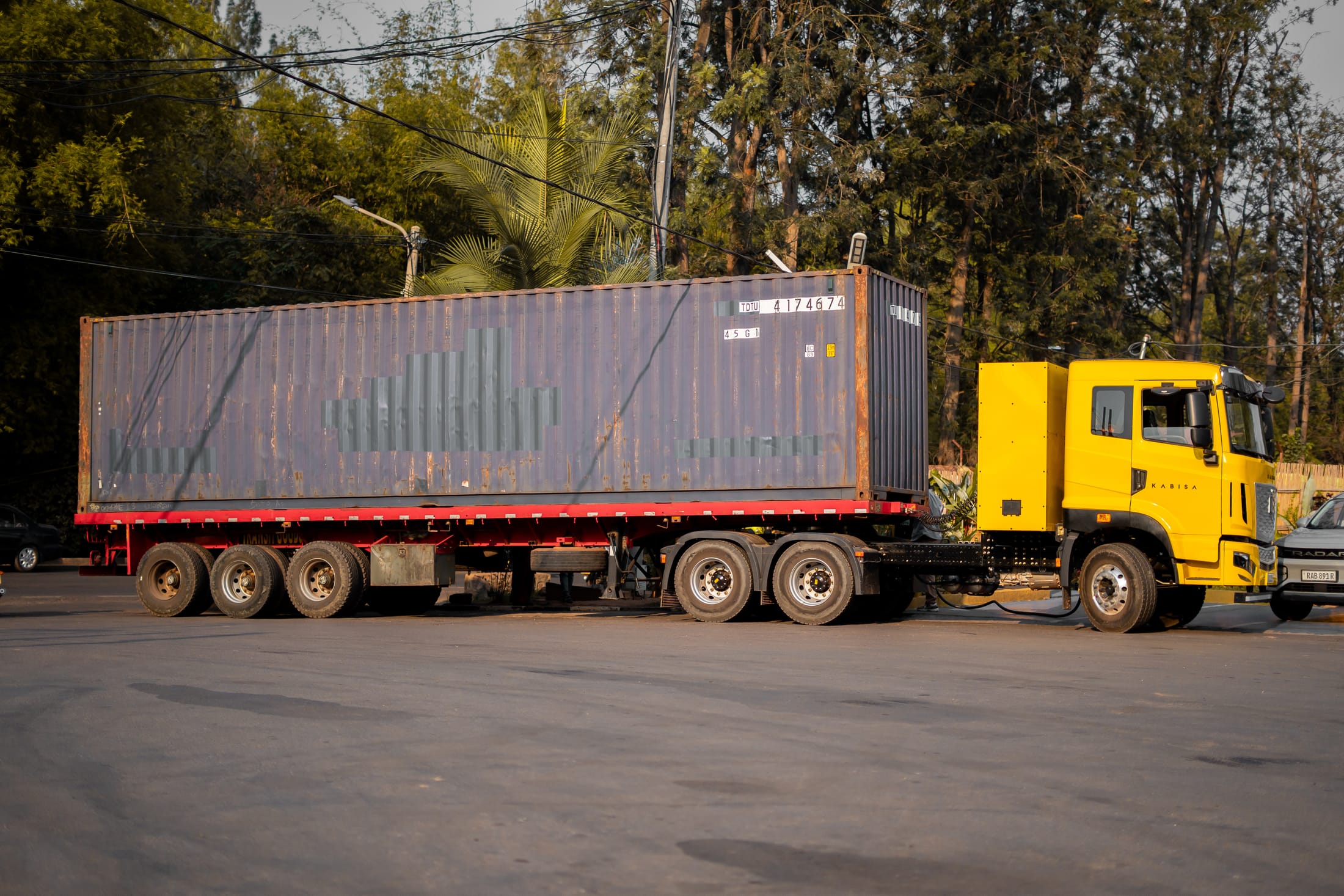 Kabisa electric truck